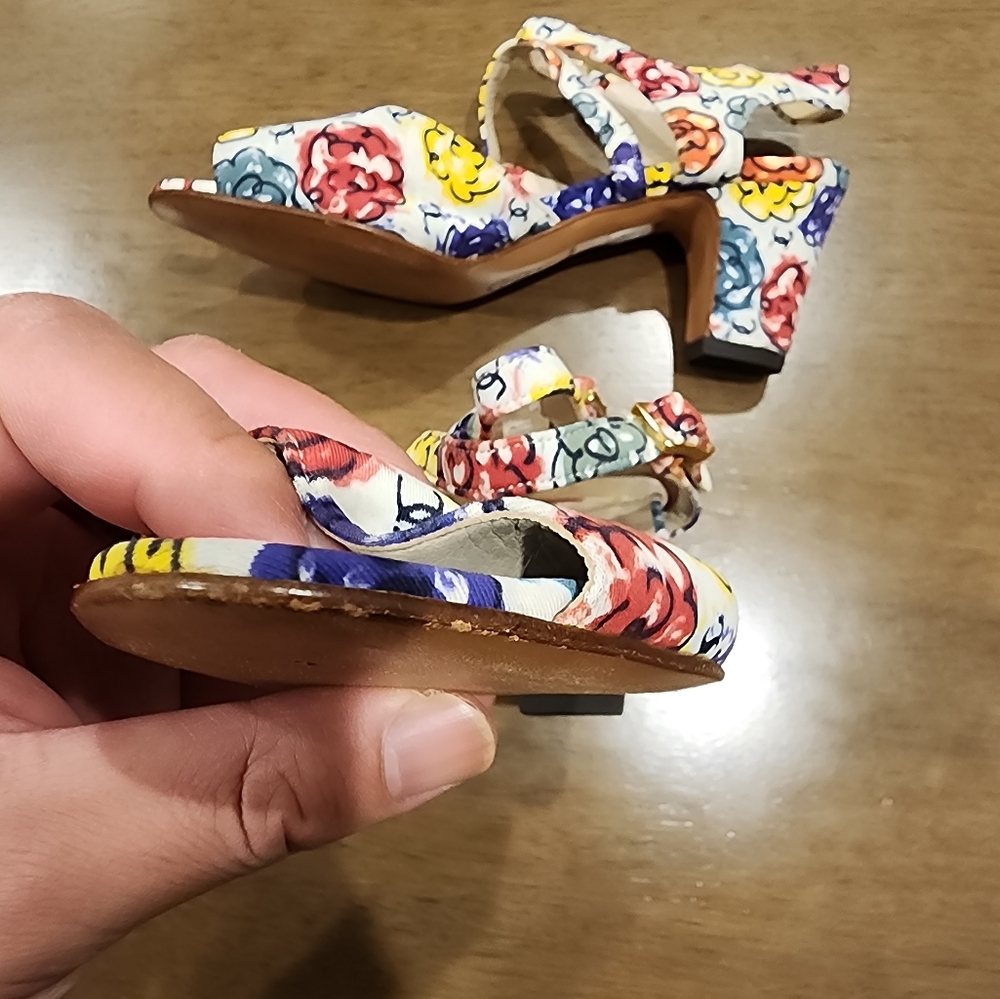 Vintage Chanel Floral Heels Size 37 - Picture 12 of 14